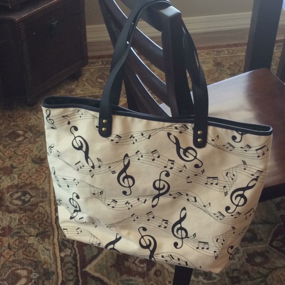 Loungefly Handbags - Loungefly bag